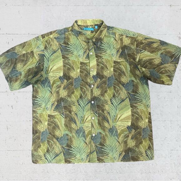 Tori Richard Hawaiian Shirt Men’s 2XL Short Sleeve Aloha Lawn Camp Button Down - Picture 1 of 9